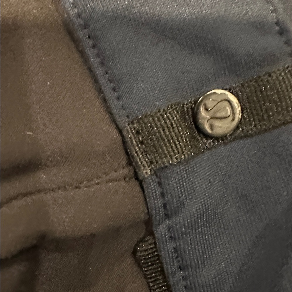 Lululemon ABC Pant *Skinny 34" True Navy 32x34.  Great condition! Warpstreme - Picture 3 of 6